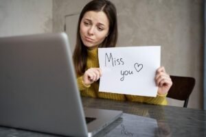 Use Thoughtful Communication