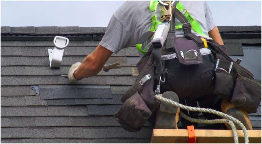Common Roof Repair Mistakes Homeowners in Houston Make and How to Avoid Them