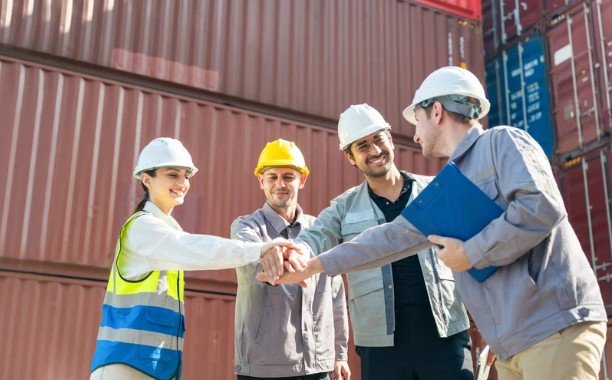 Traffic Safety Solutions Streamline Industrial Warehouse Logistics