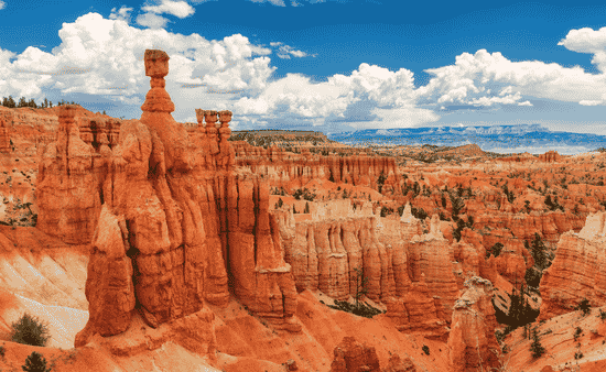 Utah Red Rock Majesty and Outdoor Thrills