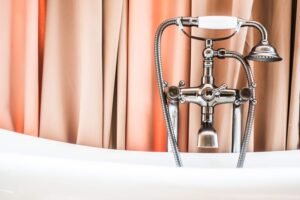 What to Consider When Replacing a Traditional Tub With a Walk-In Shower